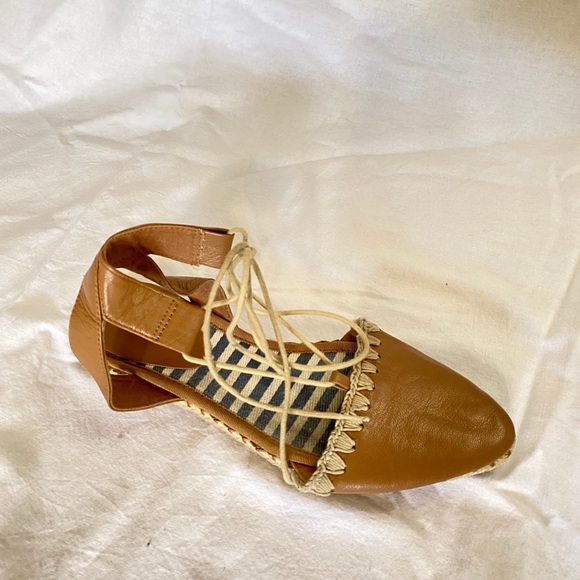 Nine West lace up sandals - Picture 3 of 4